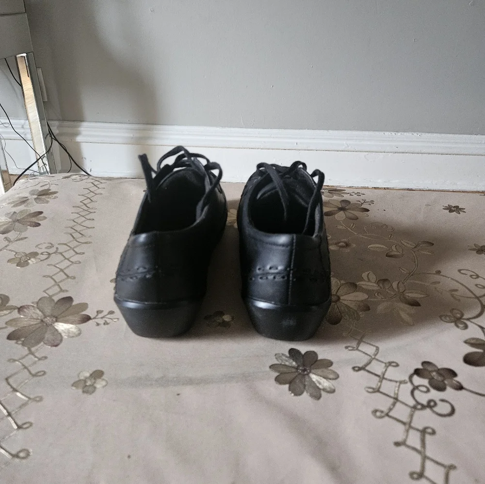 ZIERA WOMENS Allsorts Hiker Shoes - Picture 4 of 5